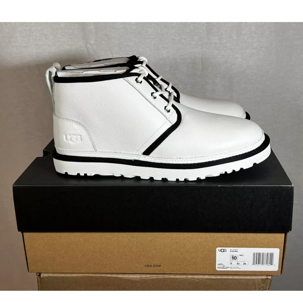 UGG Neumel Leather Chukka Boots Men's 10 White Black Wool Lined 1133777 Plush